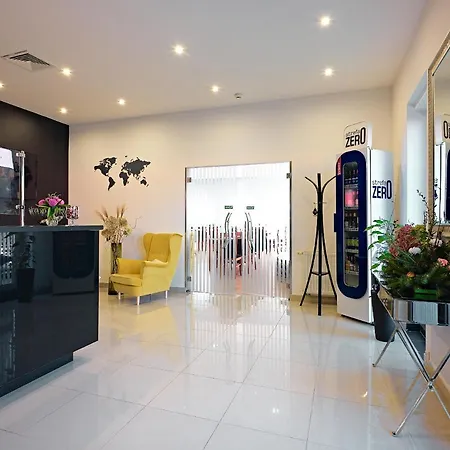 Aparhotel Lumen-3